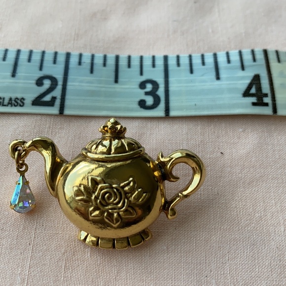 Avon Tea Time Tack Pin - Picture 2 of 6